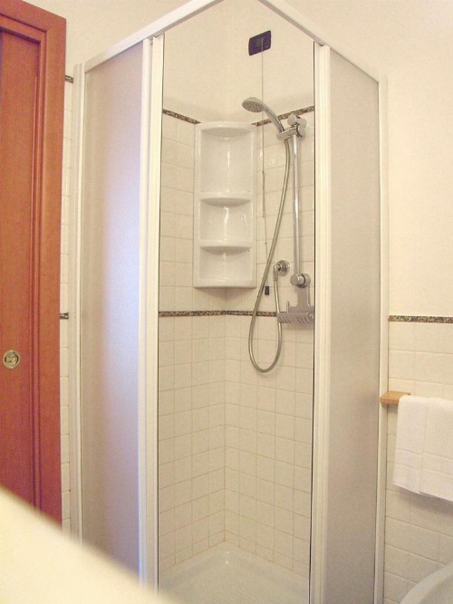 Michela Rooms image 11