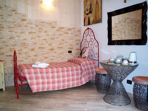 Michela Rooms image 5